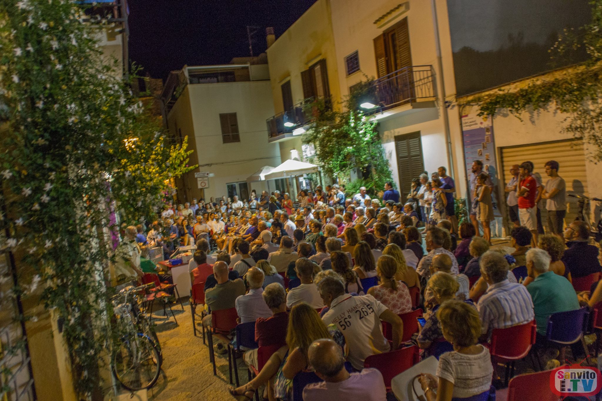 Eventi 2017 San Vito Lo Capo - Libri autori e bouganvillee- Karma Vacanze